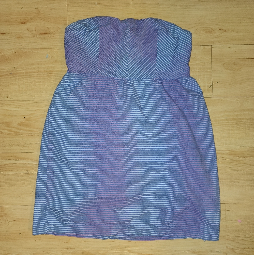 Strapless dress
